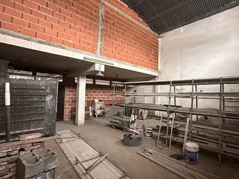 Local en Venta 35 años