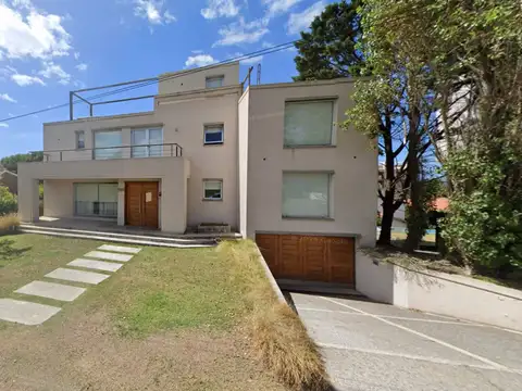 VENTA DE CASA EN PINAMAR
