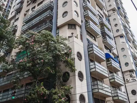 Marcelo Torcuato De Alvear 1300