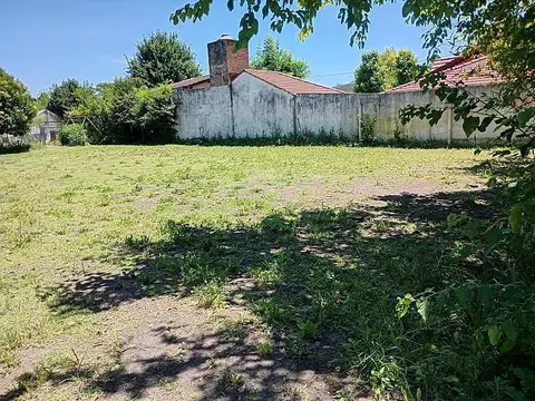 Av. Ing. Eduardo Madero al 900