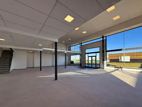Local comercial en venta con doble piso en Vida Multiespacios a estrenar - FUNES
