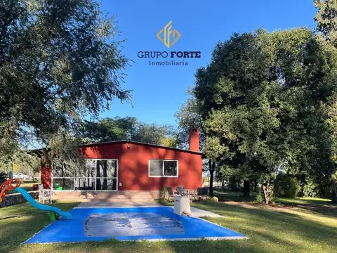 Casa en Venta con 2 cocheras