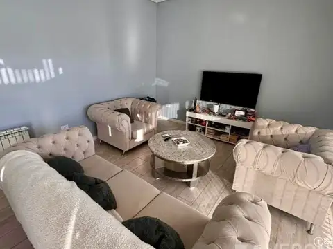 Casa en Venta en Comarcas de Luján, USD 350.000