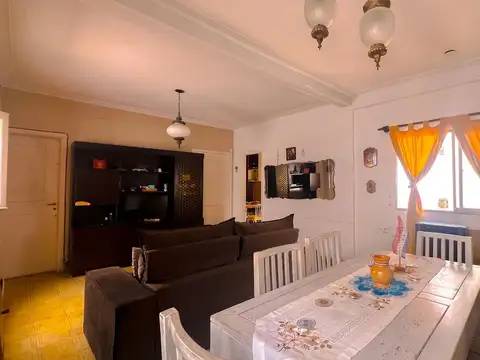 Depto Tipo Casa en Venta en La Perla Sur, USD 84.900