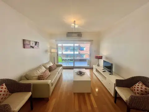 Departamento en Alquiler con 1 cocheras