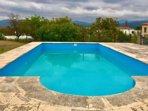 Casa 6 ambientes con 4 baños