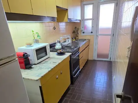 Departamento en Alquiler en Balvanera, $ 900.000