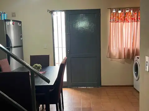 Depto Tipo Casa en Venta de 3 dormitorios