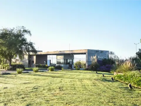 Terreno en Venta 42  mts Frente