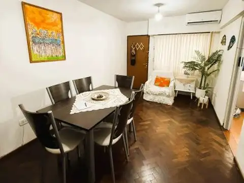 Vélez Sarsfield 875 , Piso 2