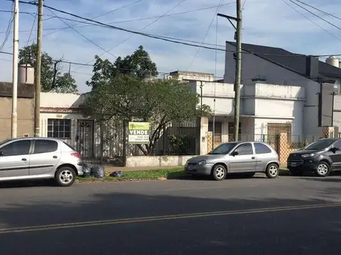 Terreno - Venta - Argentina, Tres de Febrero - Colectora Sur AU Oeste 4400