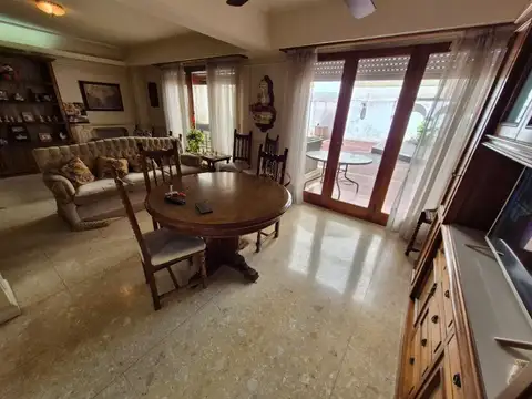 Departamento en Venta de 5 ambientes