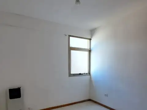 duplex de 2 dormitorio en alquiler en La Plata ubicado en calle 16 e/66 y 67