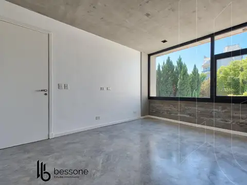Depto Tipo Casa en Venta en Parque Luro, USD 155.000