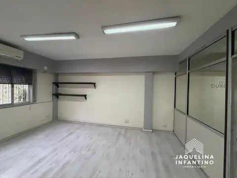 Departamento / oficina centro Ramos Mejía VENTA
