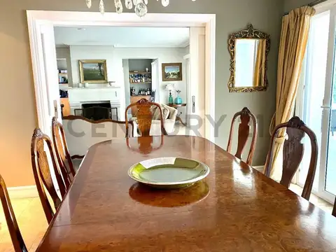 Casa en Venta al Este