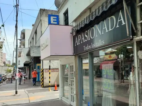 Pacifico Rodriguez 4703