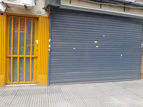EXCELENTE LOCAL SOBRE RIVADAVIA A 1 CUADRA DE 1°JUNTA