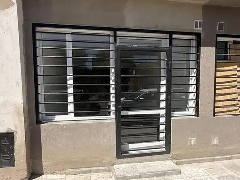 Monoambiente apto comercial o vivienda sin cochera