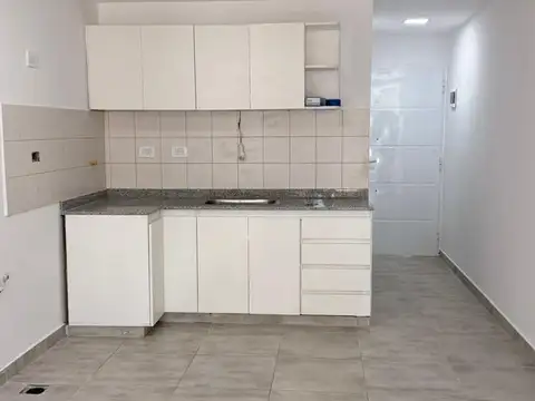 Monoambiente apto comercial o vivienda sin cochera