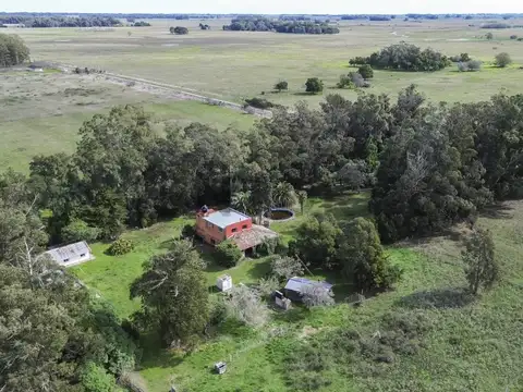 CASA DE CAMPO EN VENTA EN PUNTA INDIO CON 7 HECTAREAS