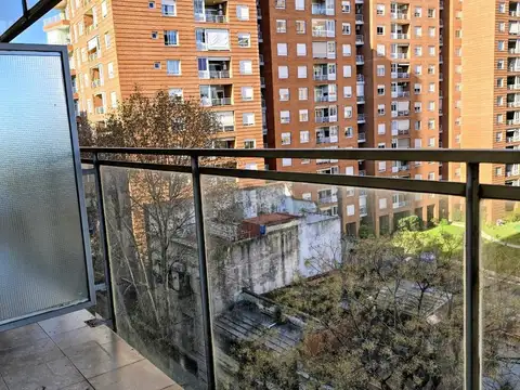 Amplio y moderno monoambiente apto profesional en Nuñez
