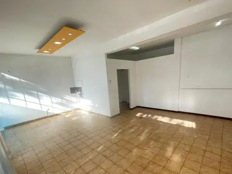 Local en Venta 20 años