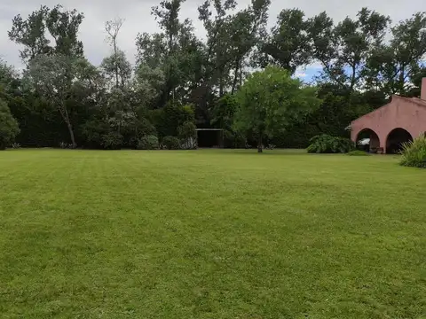 Terreno en Venta en Loma Verde, USD 976.000