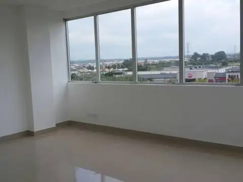 Oficina en Venta con 2 cocheras