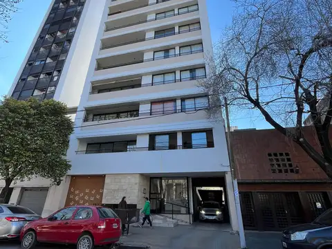 Departamento en venta con cochera y terraza privada