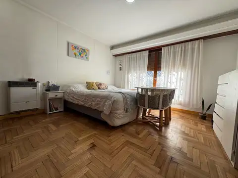 Depto Tipo Casa en Venta 40 años