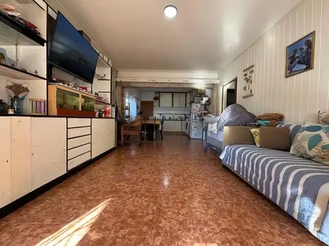 Depto Tipo Casa en Venta de 3 ambientes