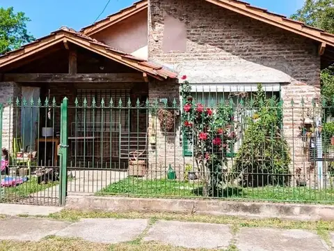 Casa Monoambiente con 2 baños