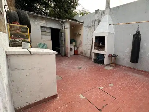 61 e/ 149 y 150 2700