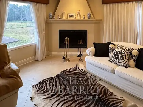 Venta Benquerencia, Imponente casa sobre dos chacras