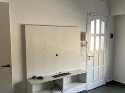 ALQUILER. GORRITI 916. CASA PA COCHERA.3 DORMITORIOS