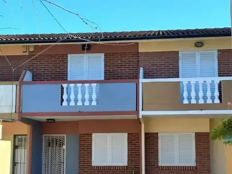 Departamento en venta - 2 Dormitorios 2 Baños - Cochera - 60Mts2 - Mar del Tuyú