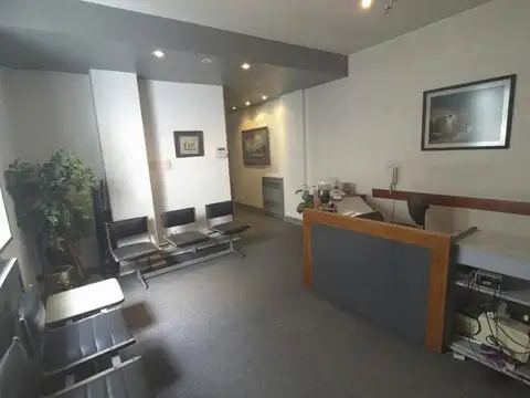 Oficina en Venta 60 años