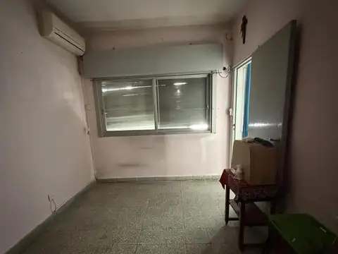 Depto Tipo Casa en Venta 40 años
