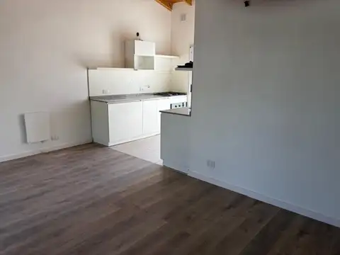 Depto Tipo Casa en Venta en Olivos Maipú/Uzal, USD 165.000