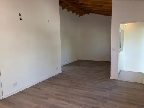 Depto Tipo Casa en Venta al Sur