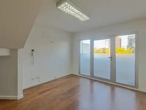 OFICINA DUPLEX EN ALQUILER DE 60m2 EN PUERTO NORTE