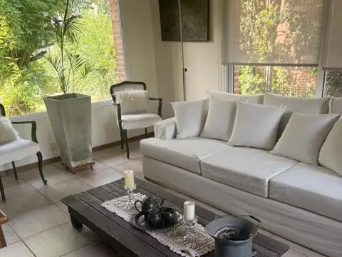 Casa en Alquiler Temporal de 4 dormitorios