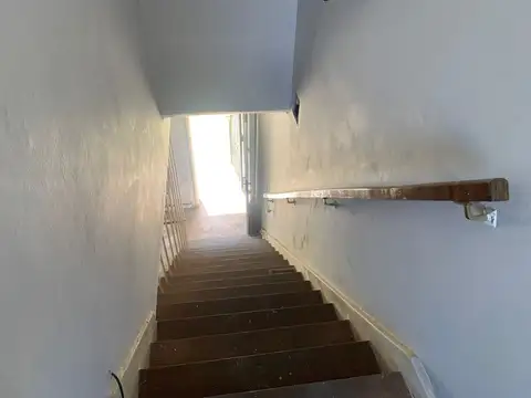 VENTA PH EN DUPLEX 2AMB C/PATIO HAEDO APTO CREDITO