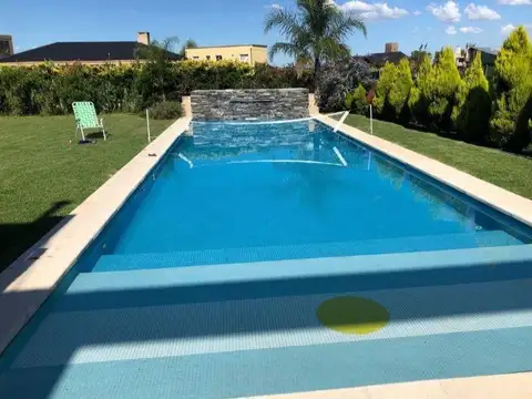 Casa en Venta en Haras Santa Maria, USD 370.000