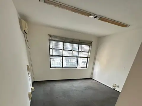 VENTA OFICINA TRIBUNALES