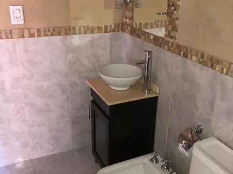 2 Locales y 2 Departamentos en Venta - Colon
