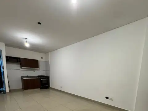 ALQUILER MONOAMBIENTE CON BALCON TERRAZA EN VARELA