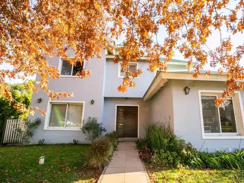 Casa en Venta de 4 dormitorios