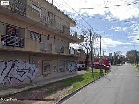 Departamento en venta - 2 dormitorios 1 baño - cochera - 55 mts2 - Burzaco